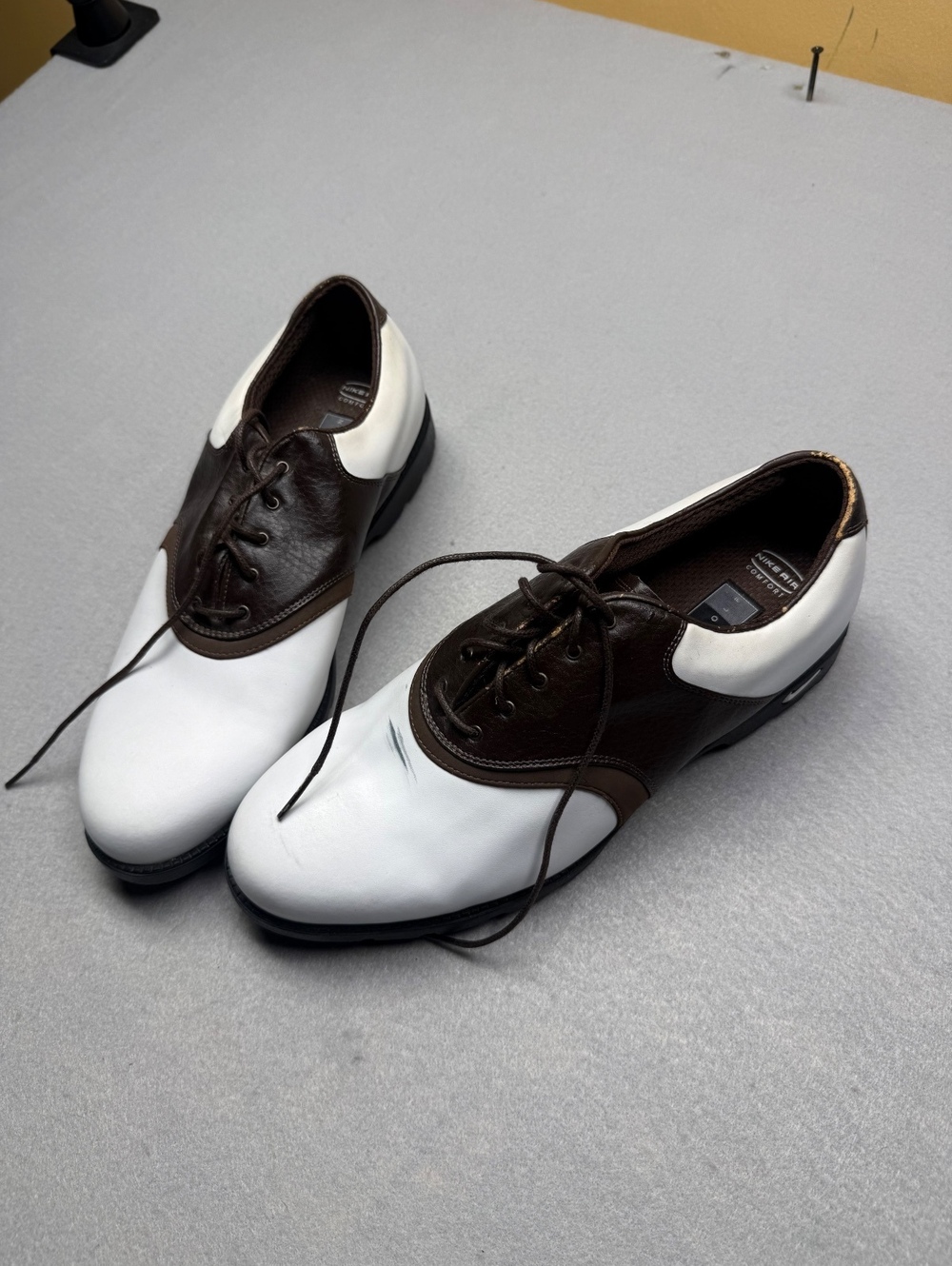 Nike Golf Men's Saddle Shoes Size 11 White Brown